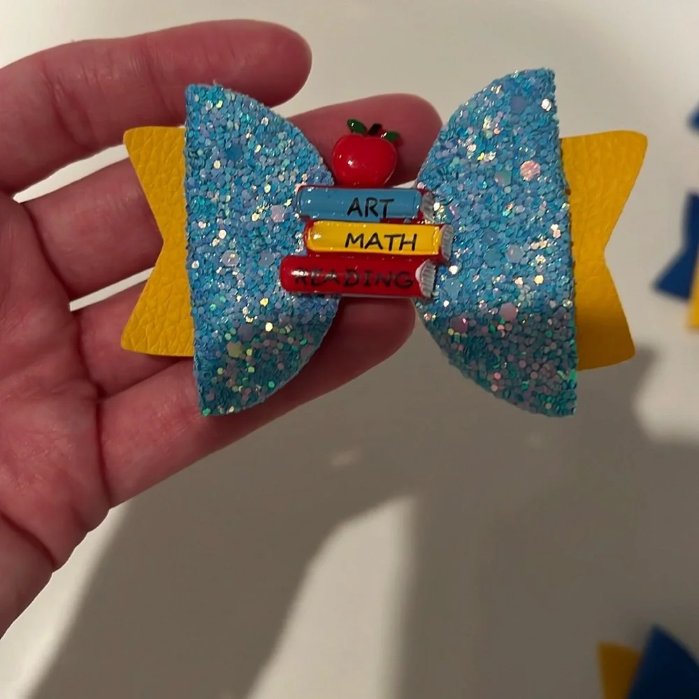 Sooo cute!! Girls’ Small Leather Bows For School! 15 total! Great For Gifting!